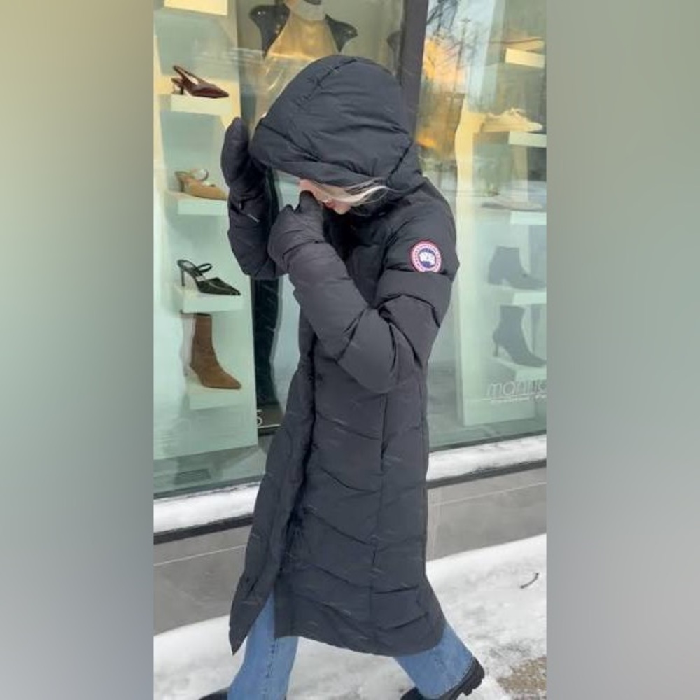 Canada Goose Alliston Long Parka Red Logo Jacket Black size xs - Picture 4 of 16